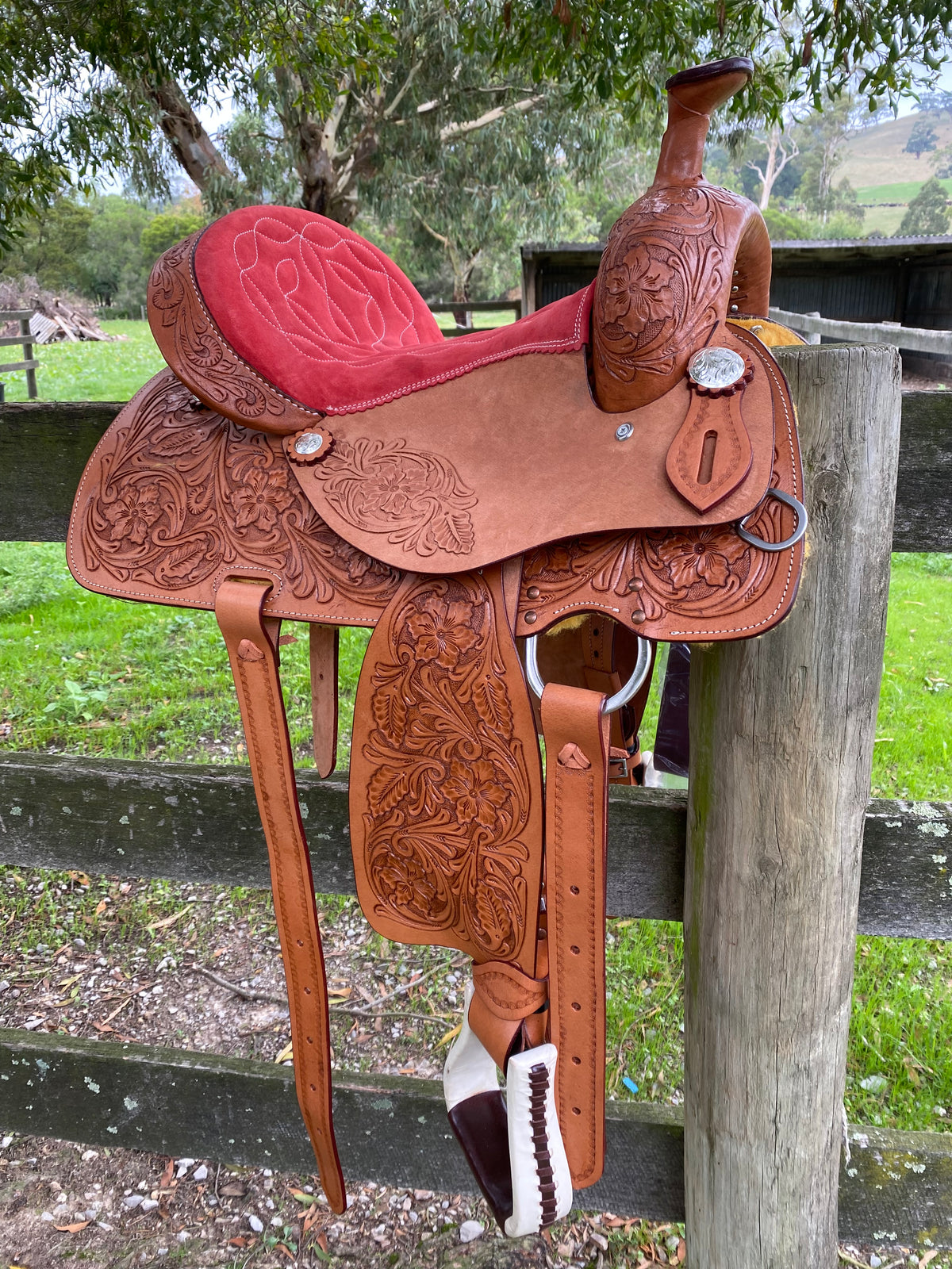 Red Hot Barrel Saddle